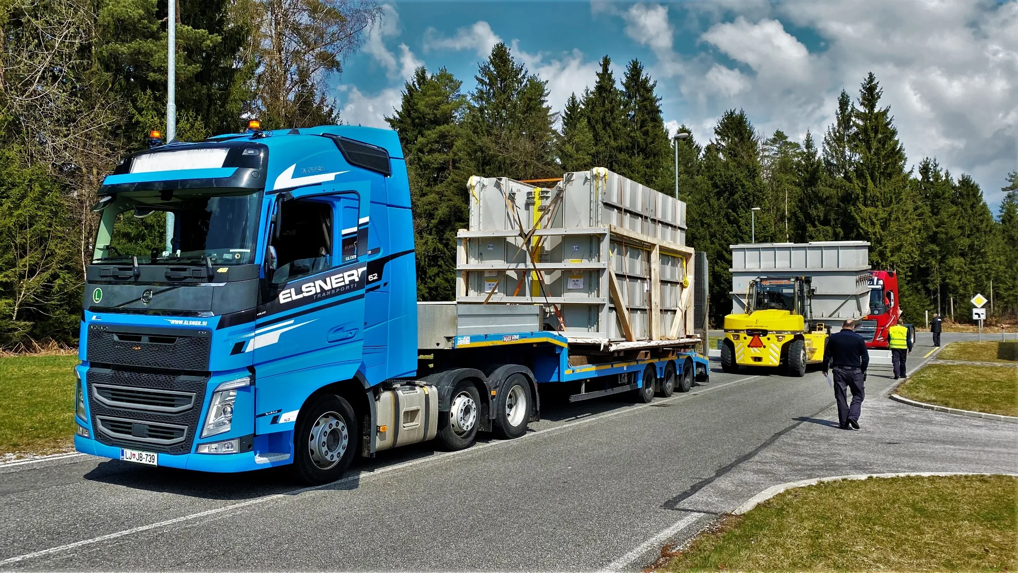 Transport težkega bremena